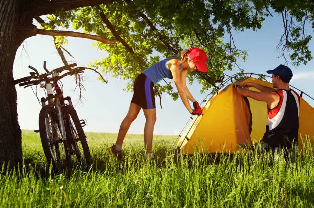 Campers with 2 Bikes Campers with 2 Bikes