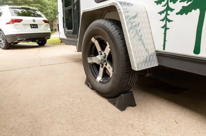 Chock Wheels for Stability While Loading Chock Wheels for Stability While Loading