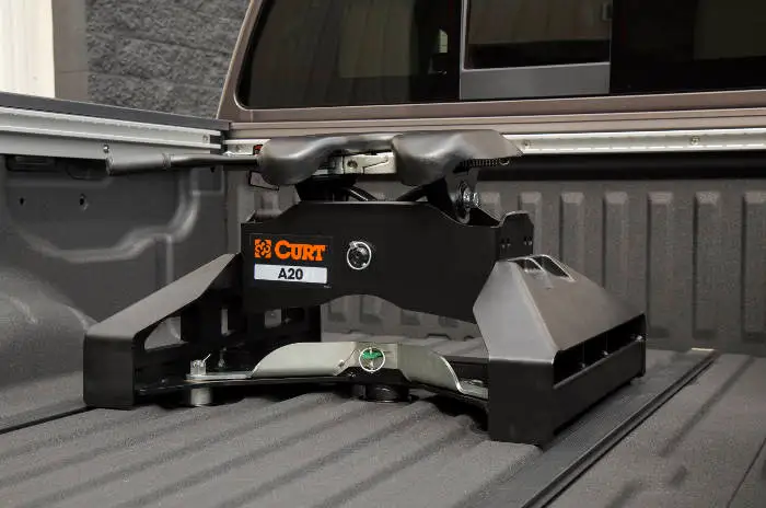 CURT A-Series 5th Wheel with Legs - Puck System CURT A-Series 5th Wheel with Legs - Puck System