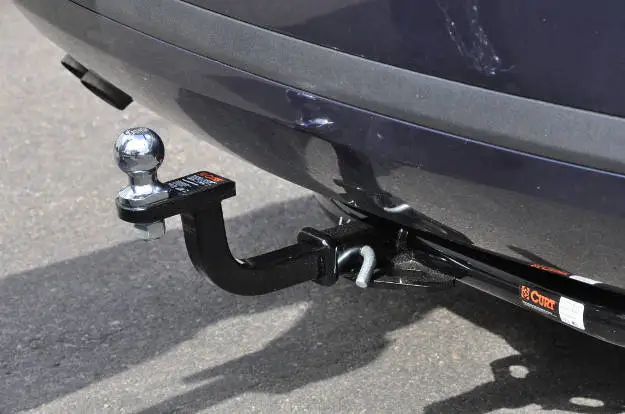 CURT Ball Mount with Rise CURT Ball Mount with Rise