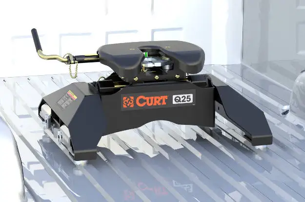CURT Q25 5th Wheel Hitch in Truck Bed CURT Q25 5th Wheel Hitch in Truck Bed