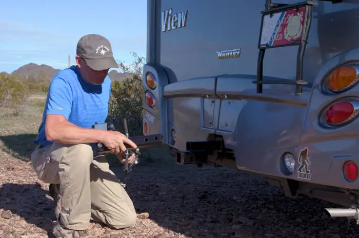 Insert Tow Bar Shank into RV Hitch Receiver Insert Tow Bar Shank into RV Hitch Receiver