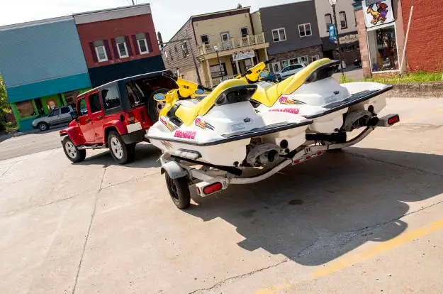 Jeep Jet Ski Trailer Towing for Beginners Jeep Jet Ski Trailer Towing for Beginners