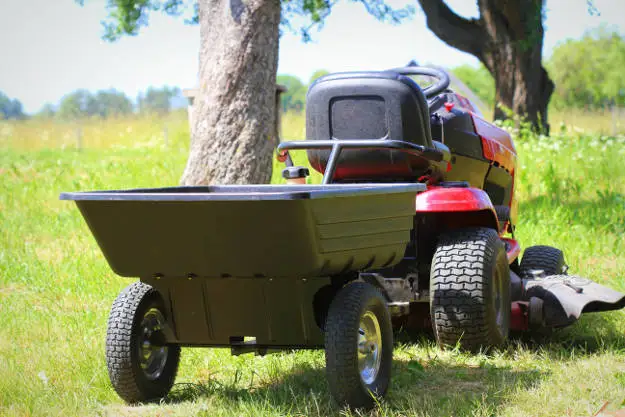 Lawnmower Towing Trailer Lawnmower Towing Trailer