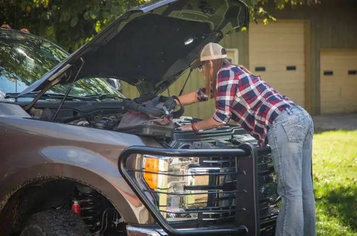 Maintenance Your Own 5th Wheel / Truck Setup Maintenance Your Own 5th Wheel / Truck Setup