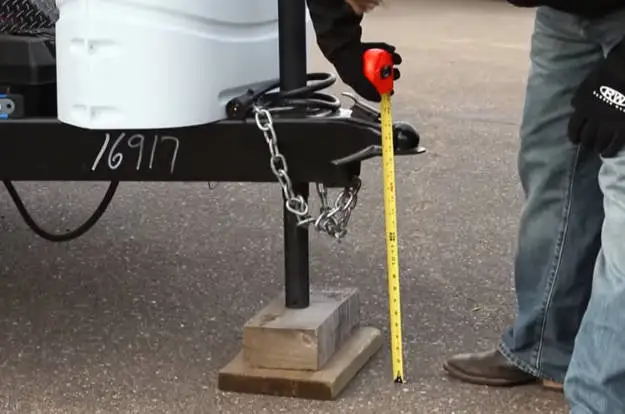 Measure Trailer Height for Weight Distribution Measure Trailer Height for Weight Distribution