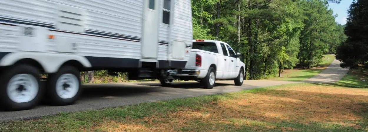 Pulling a Travel Trailer for the First Time - CURT Towing 101 Pulling a Travel Trailer for the First Time - CURT Towing 101