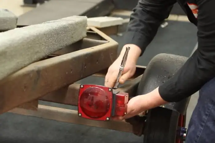 Remove Old Trailer Lights Remove Old Trailer Lights