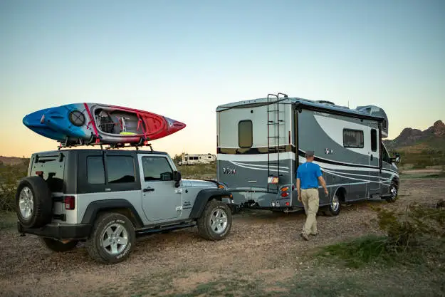 RV Dinghy Towing Jeep RV Dinghy Towing Jeep
