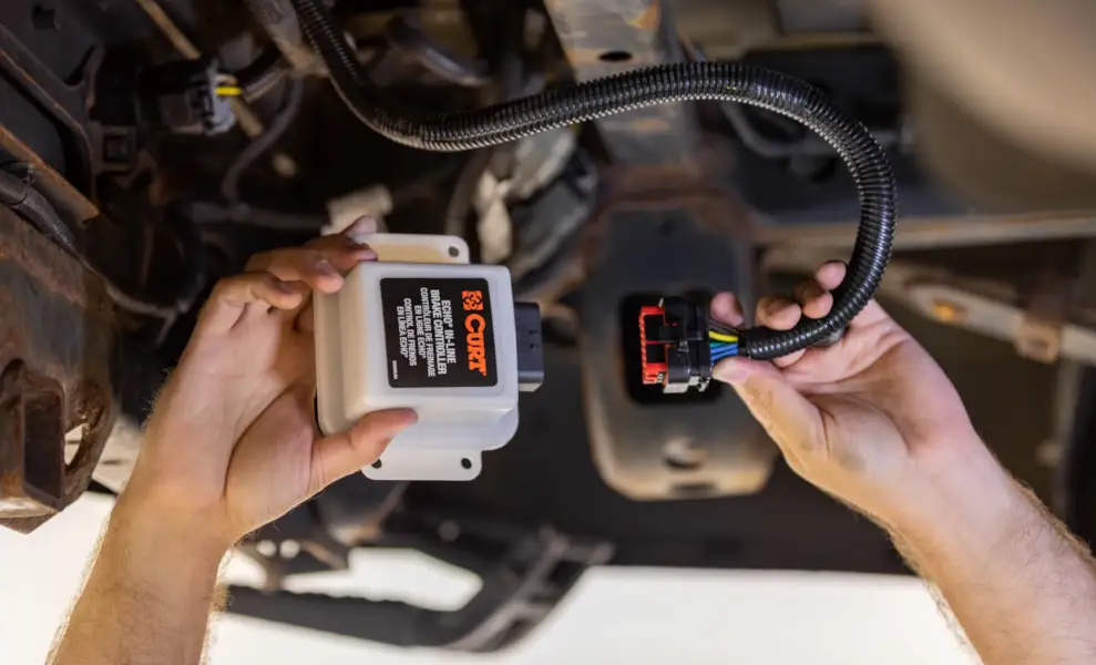 Echo In-line mounts under the vehicle